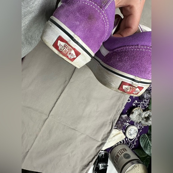 Vans - Picture 5 of 5